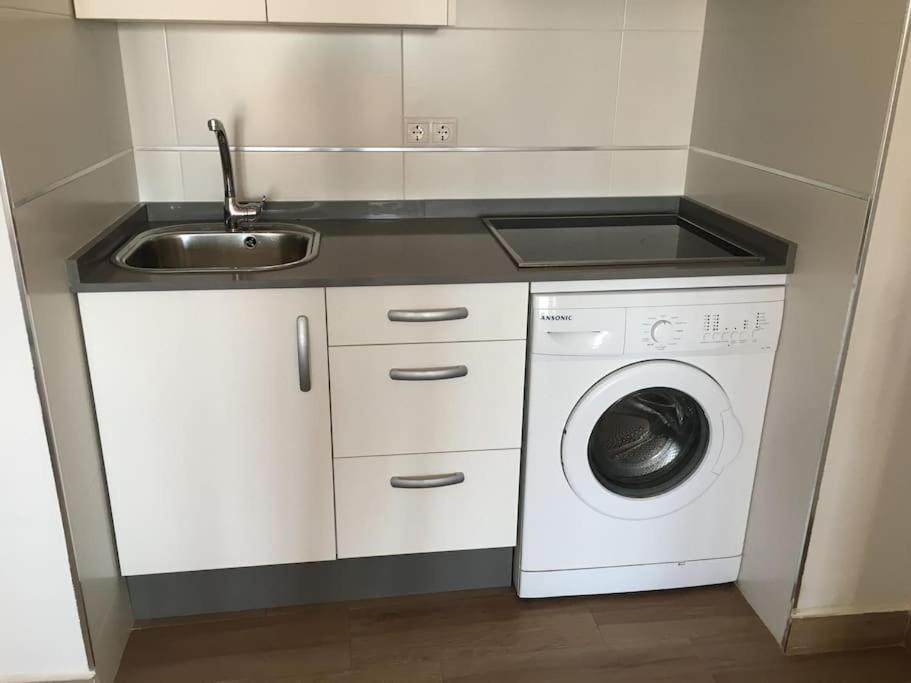 Moderno Apartamento En Bahia Sur サン・フェルナンド エクステリア 写真