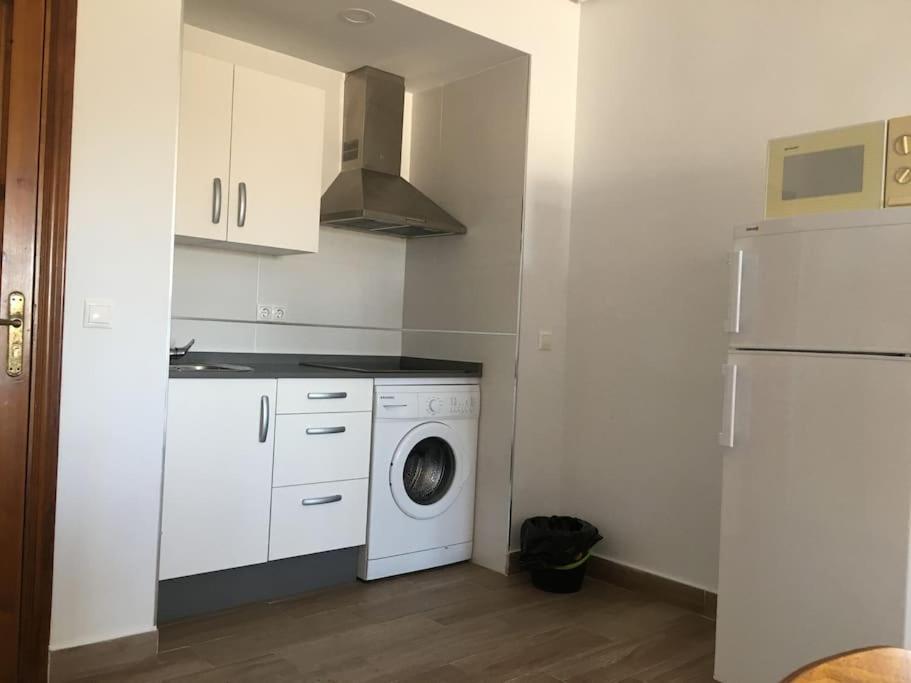 Moderno Apartamento En Bahia Sur サン・フェルナンド エクステリア 写真