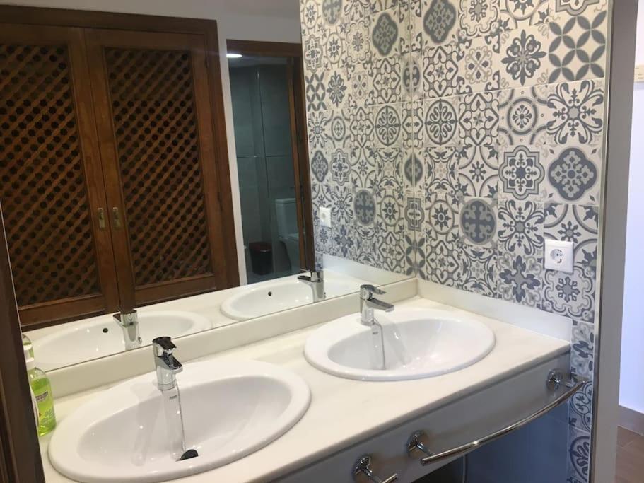 Moderno Apartamento En Bahia Sur サン・フェルナンド エクステリア 写真