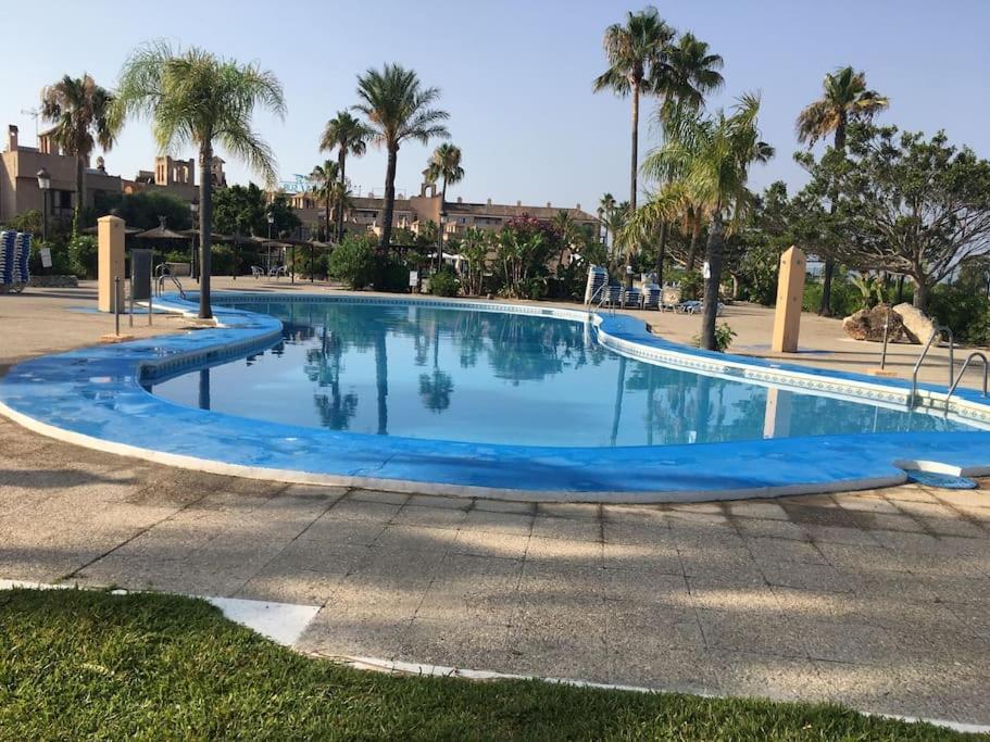 Moderno Apartamento En Bahia Sur サン・フェルナンド エクステリア 写真